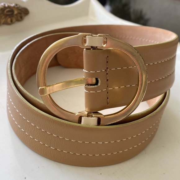 Carlisle Tan Leather Belt White Stitch Gold Tone Buckle. Made in Italy. - Picture 1 of 7